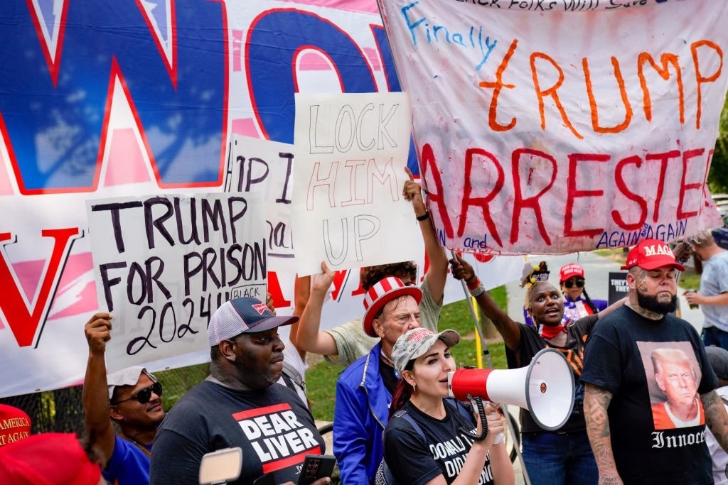 GettyImages-1621670715 (1) anti-Trump