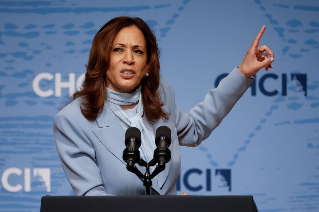 GettyImages-2172925858 Kamala Harris