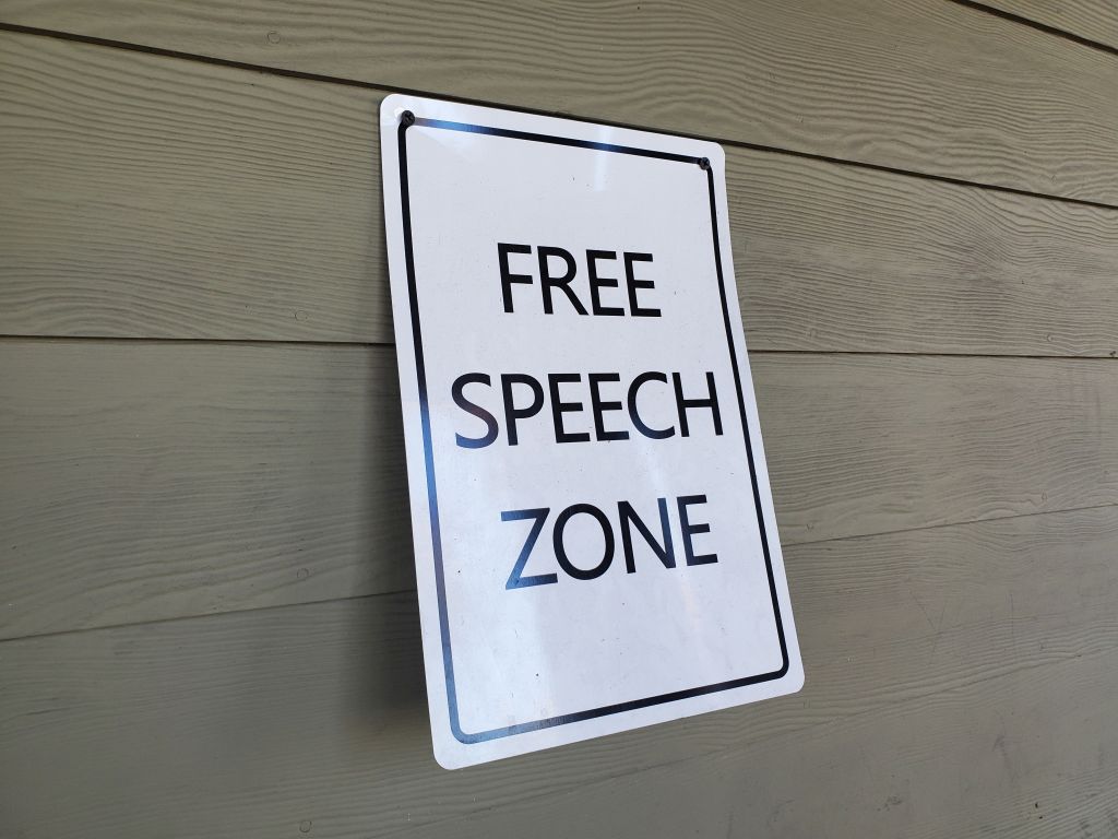 Free Speech Fans Hit the DC Circuit