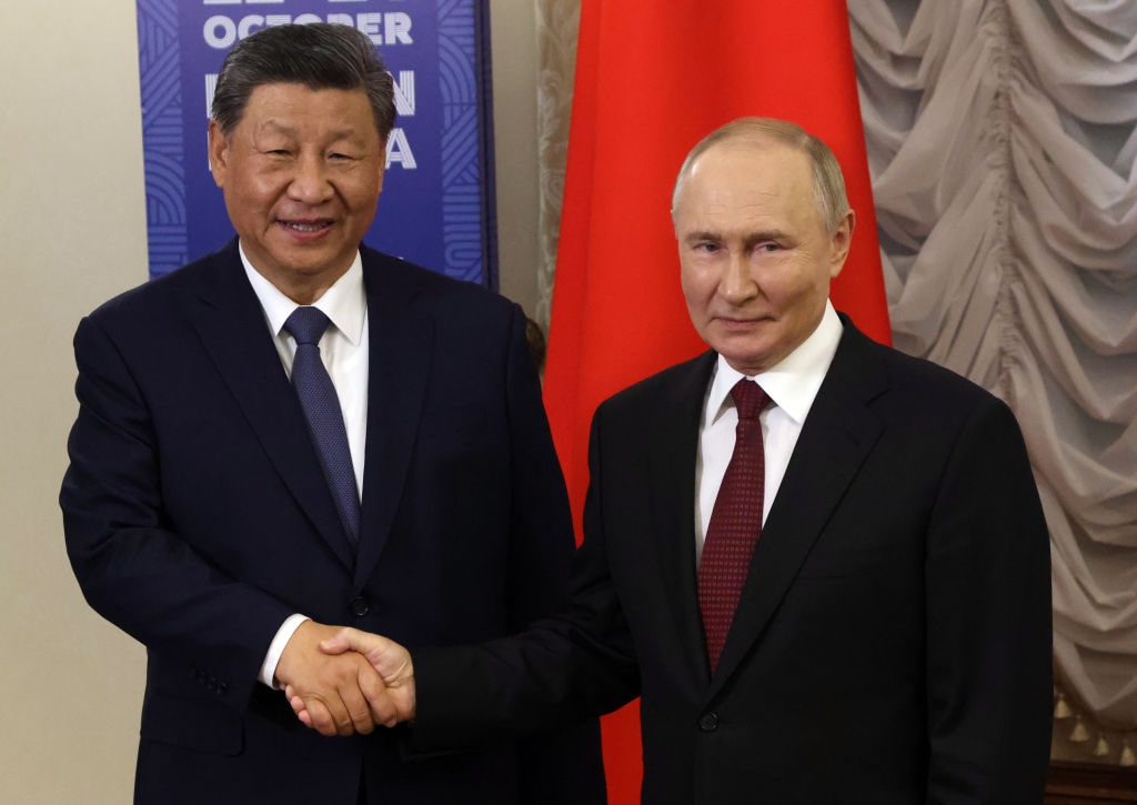 Vladimir Putin Lays More BRICS in the Anti-Dollar Road