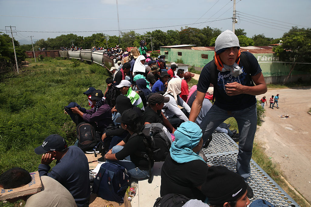 Open Borders America: Migrants Flock to ‘The Beast’ Train